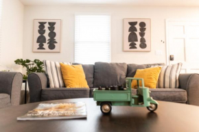 Beautiful Raleigh Home - 3BR Quiet and Family Friendly